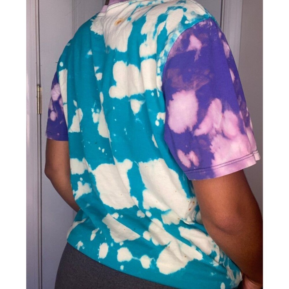 Nike Bleached T-Shirt - Picture 4 of 7